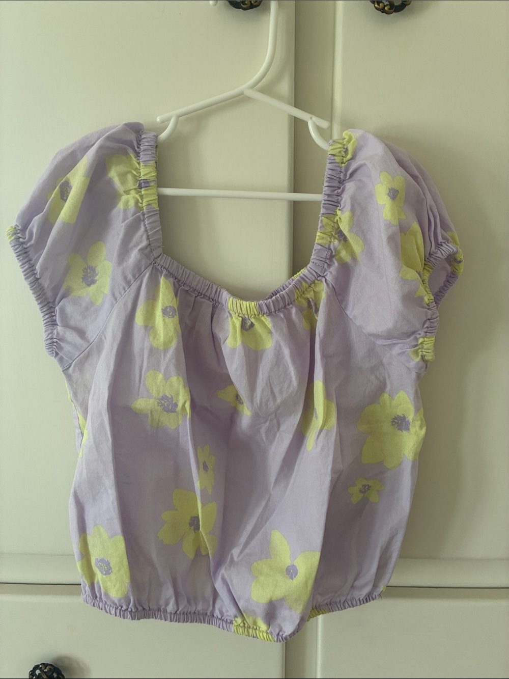 GAP Lilac Puff-Sleeve Crop Top with Yellow Floral Print